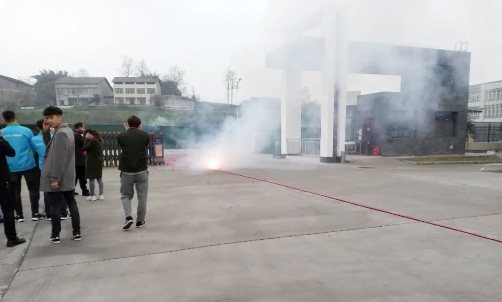 ​开工大吉，牛气冲天｜四川优比贝柠新春开工典礼圆满成功！